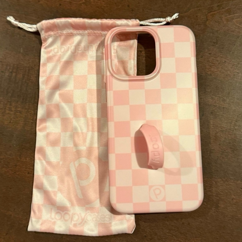 Loopy Case Pink Checkered • iPhone 15 pro max